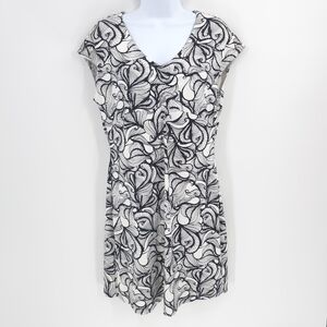 Title Nine Amelia Dress Athleisure Black Cream Travel Pickleball Tennis Hiking